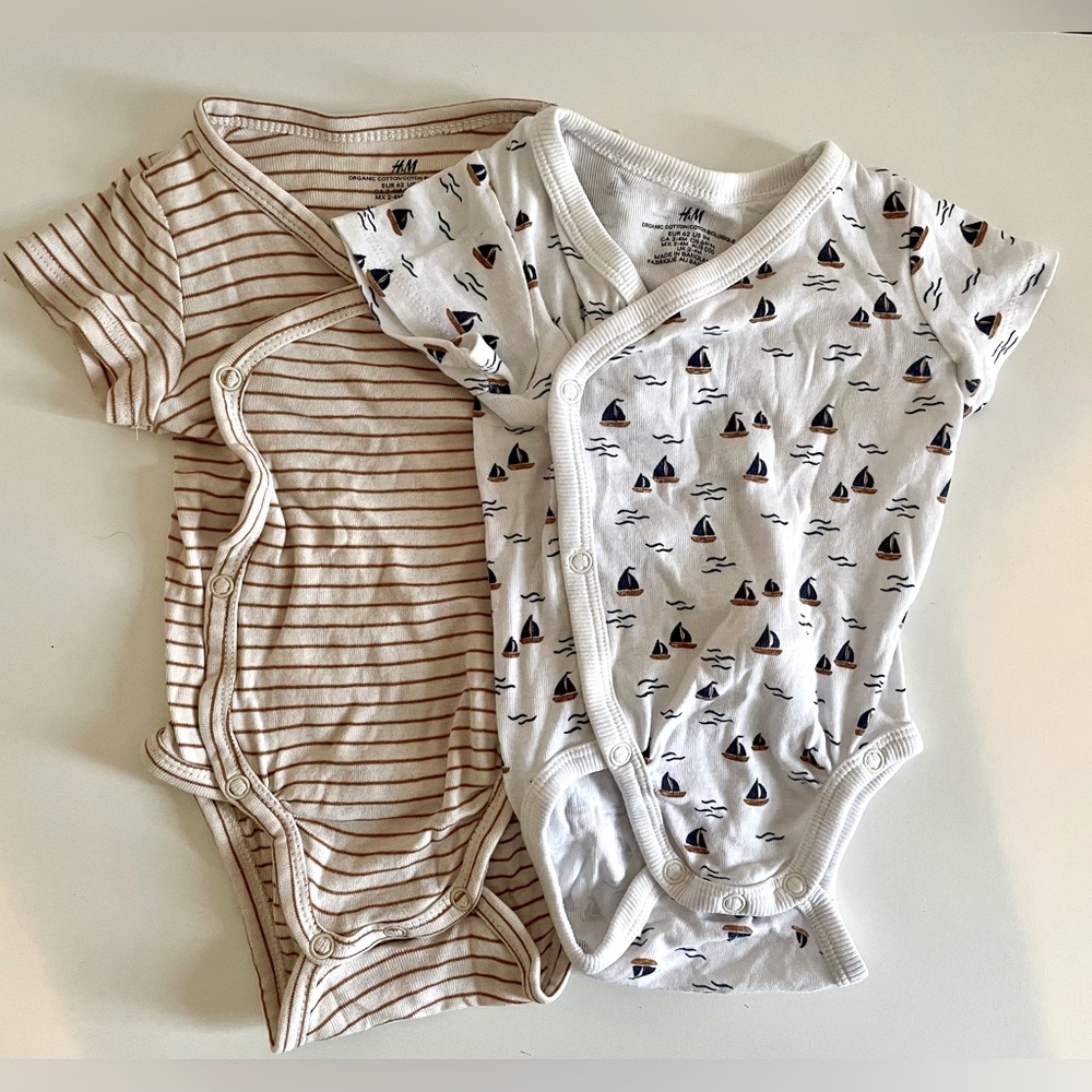 ⛵️H&M | Short-Sleeve Bodysuits